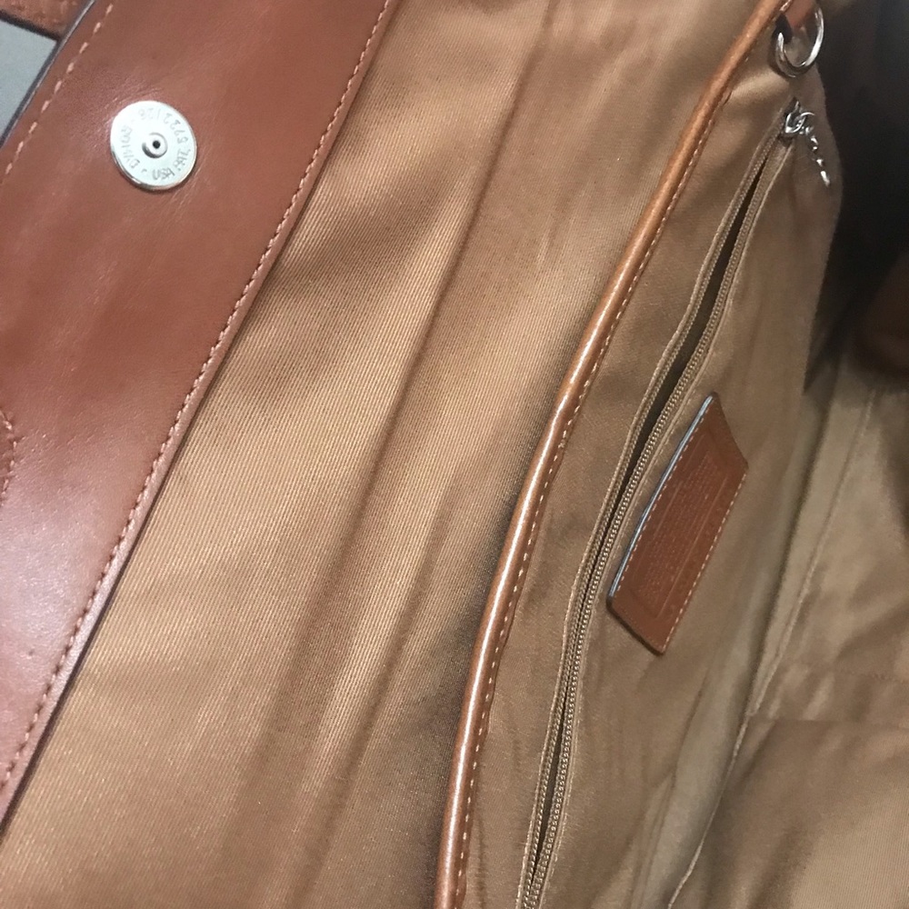 Coach Bag - Picture 5 of 8